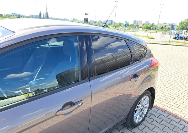 Ford Focus cena 25900 przebieg: 202500, rok produkcji 2014 z Warszawa małe 211